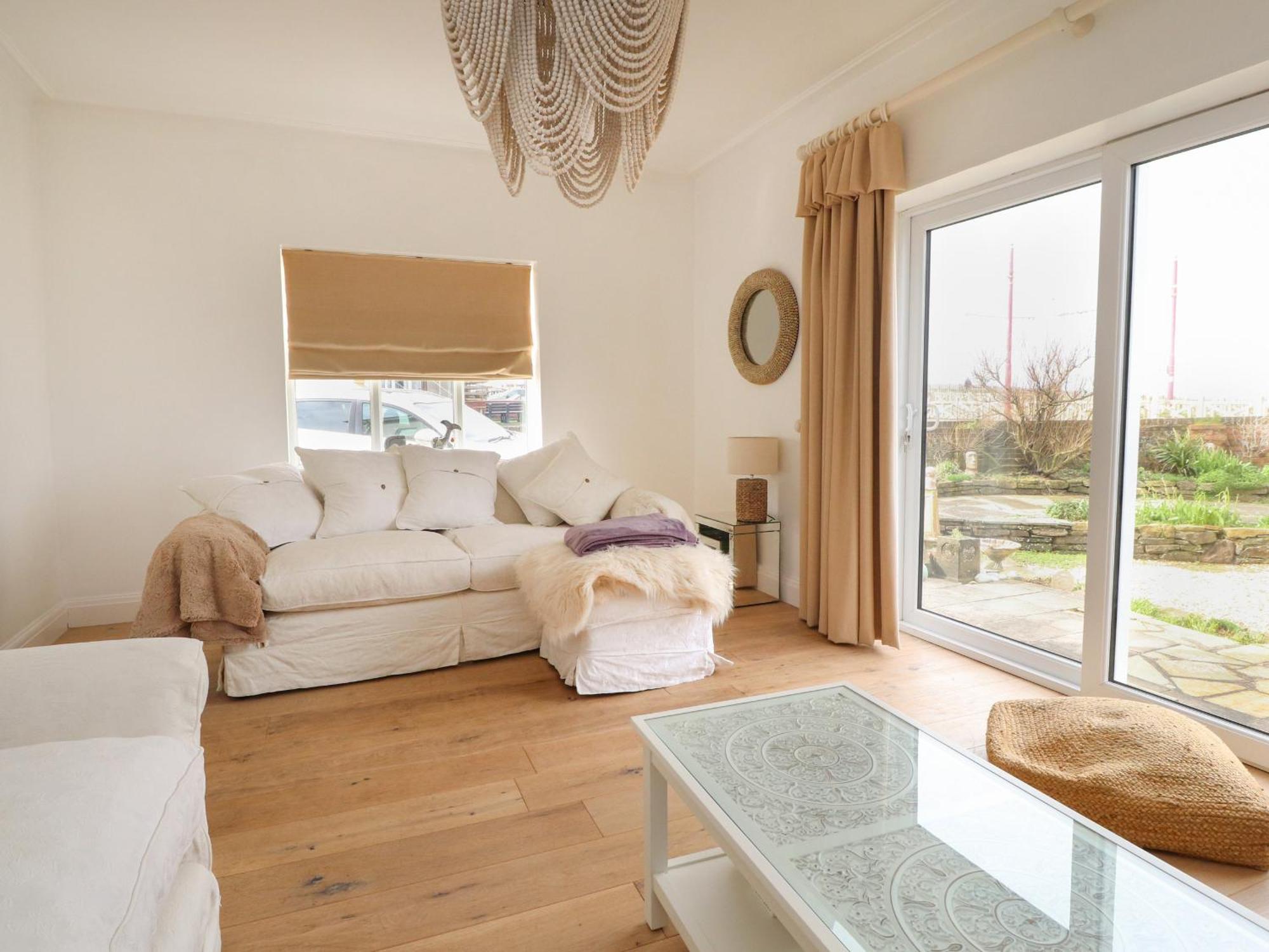 12 Pennystone Road Βίλα Μπλάκπουλ Εξωτερικό φωτογραφία