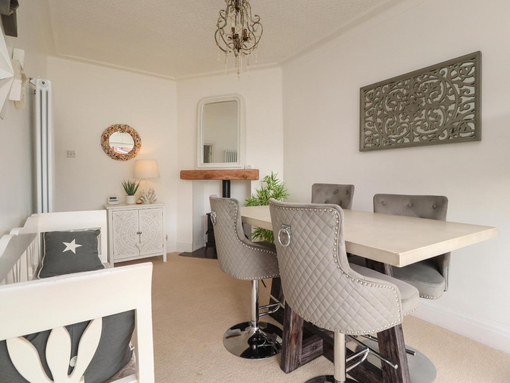 12 Pennystone Road Βίλα Μπλάκπουλ Εξωτερικό φωτογραφία